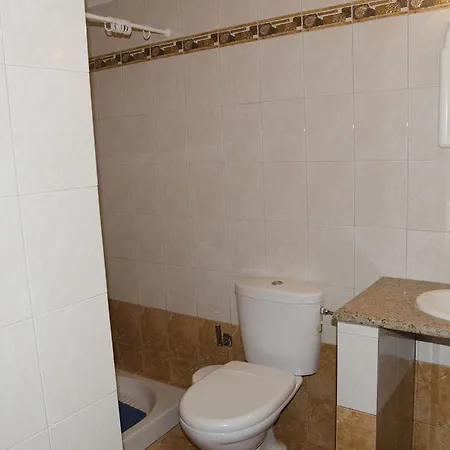 Simple Studio Apartment *